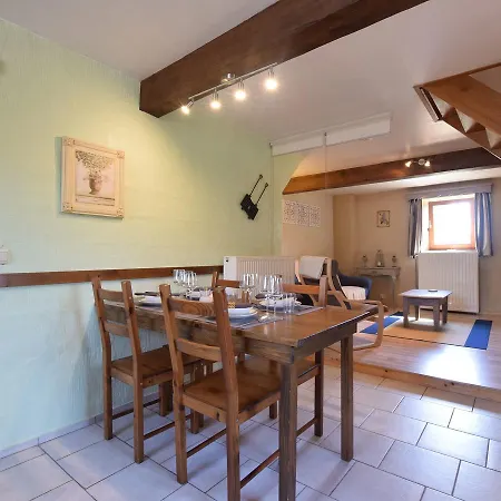 Cozy Holiday In With Fenced Garden بيت للعطل ريندو