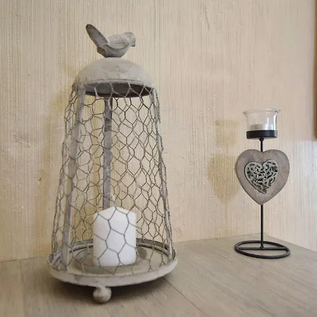 Cozy Holiday In With Fenced Garden